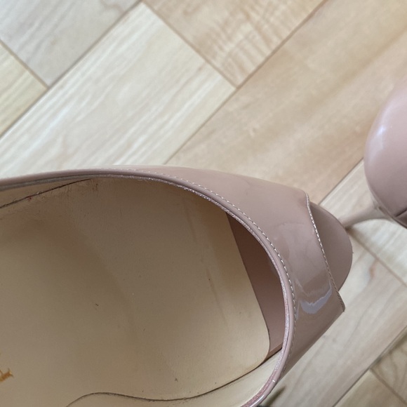 LOUBOUTIN SIZE 36 NUDE - Picture 10 of 15